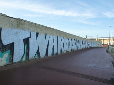 P1000599-small.jpg